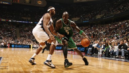 开云官网APP下载-_热火铁血防守，锁死对手反扑_，热血铁军